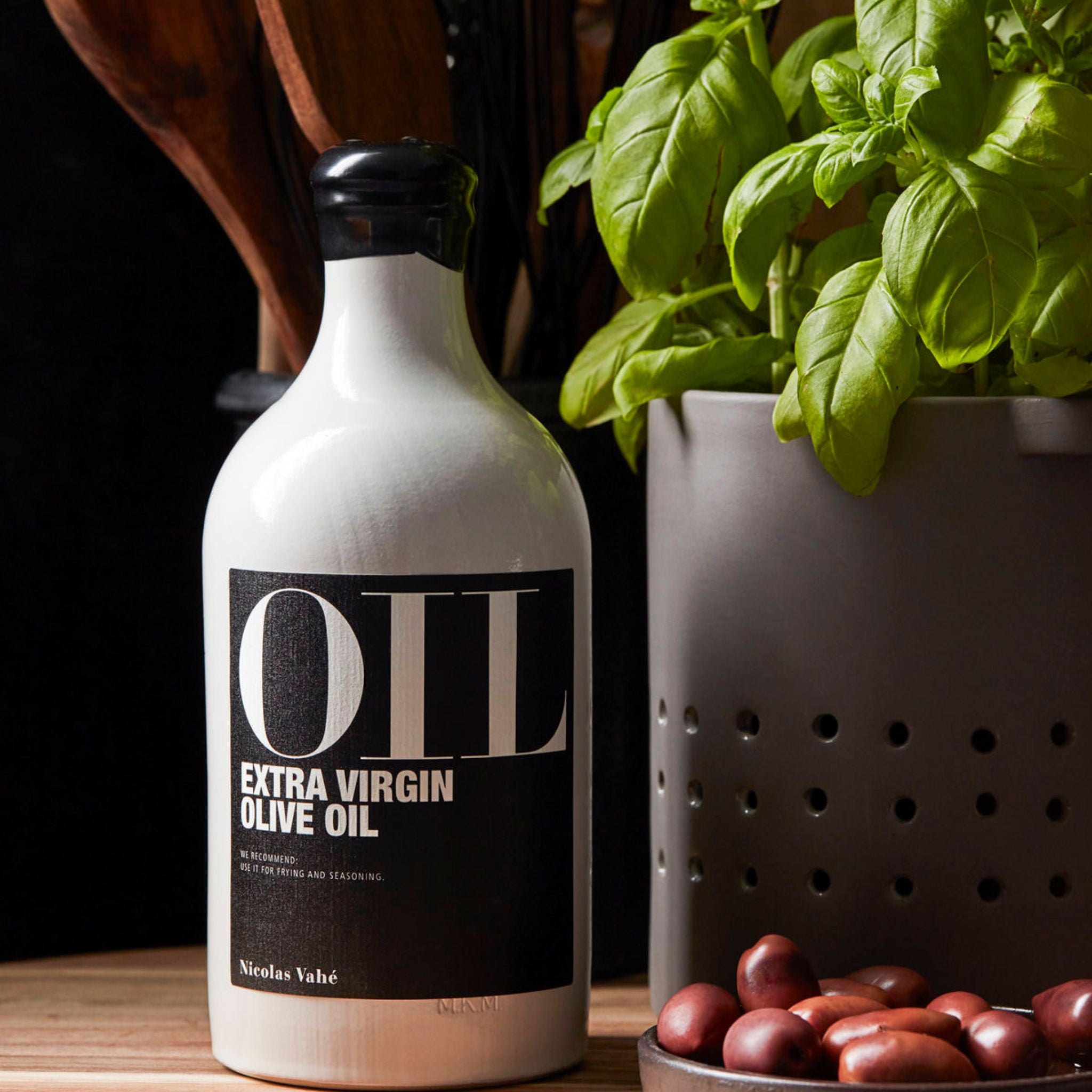 EXTRA VIRGIN OLIVE OIL - Simply Elevated Home Furnishings 