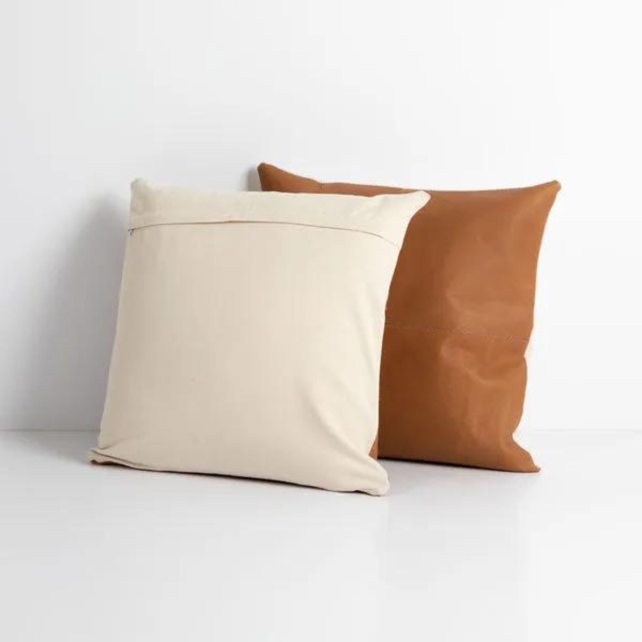 SANDRO LEATHER PILLOW - WHISKEY