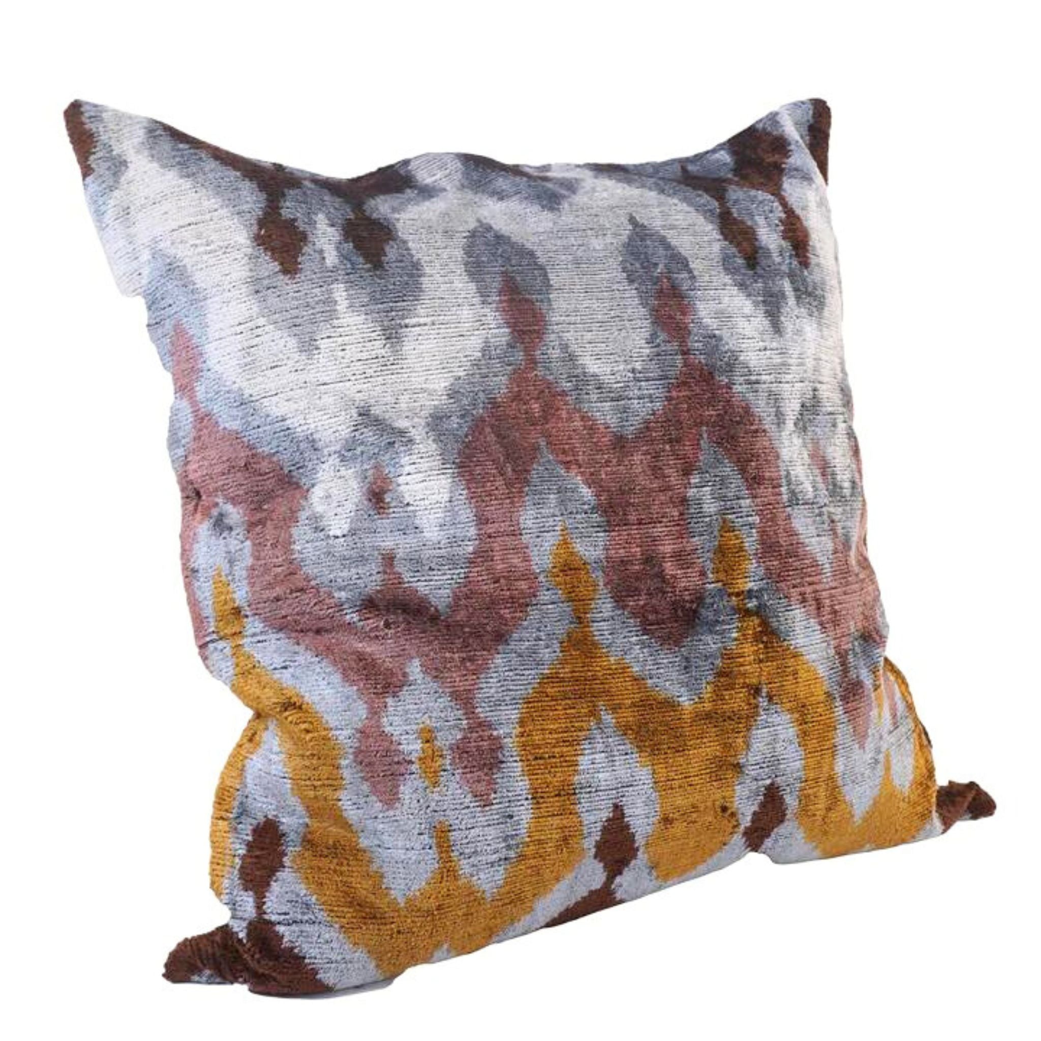 SHULI THROW PILLOW - Simply Elevated Home Furnishings 