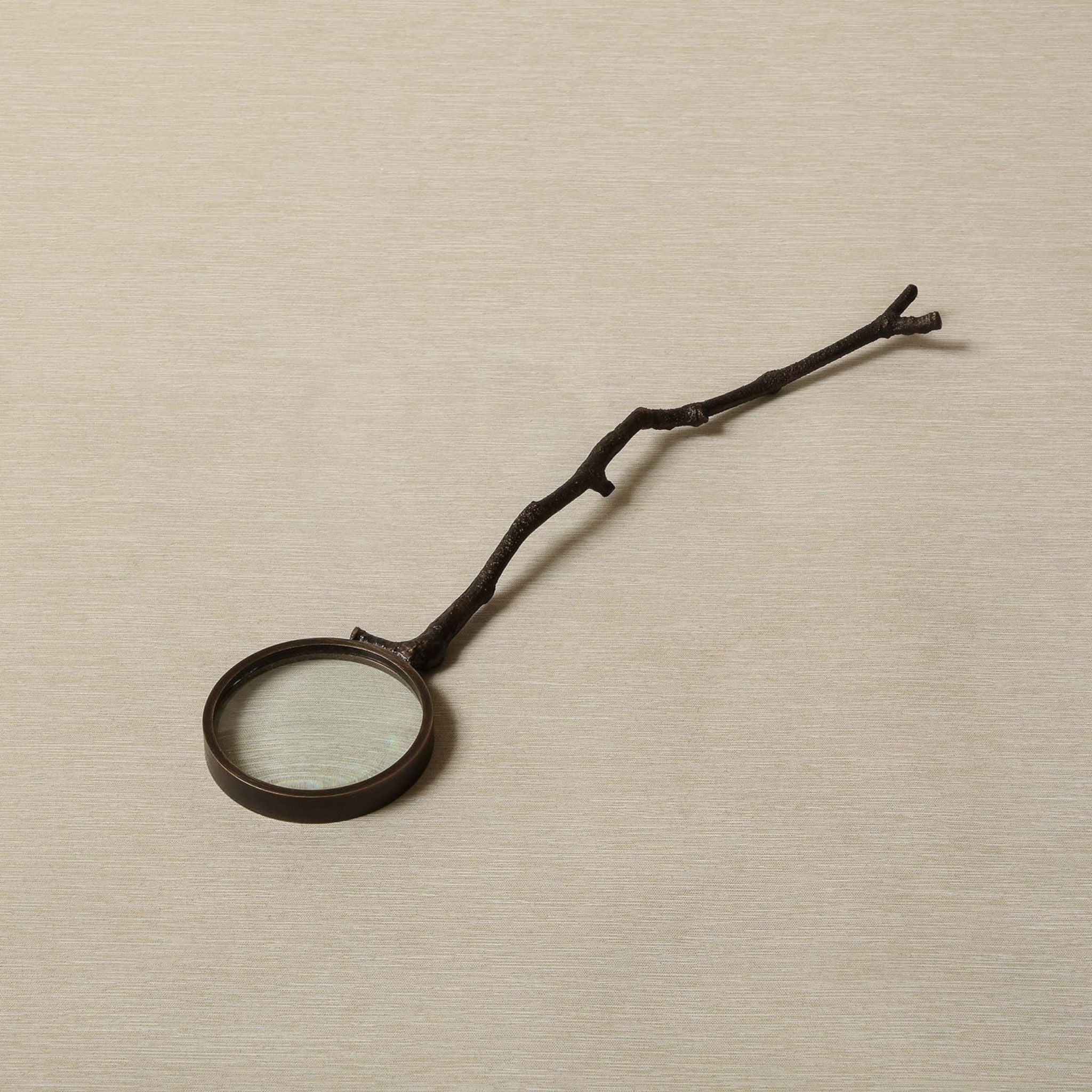 SPRIG MAGNIFYING GLASS